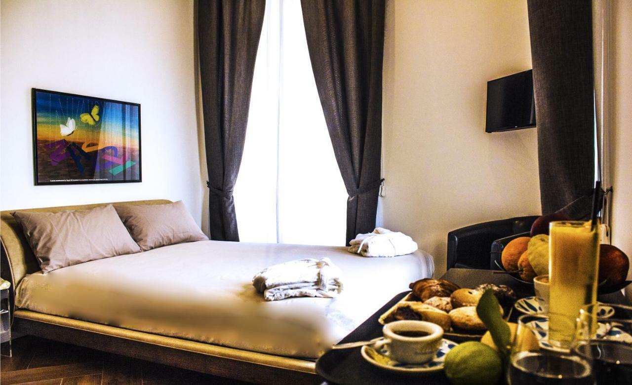 Agora' Dei Mille Bed & Breakfast Napoli Dış mekan fotoğraf